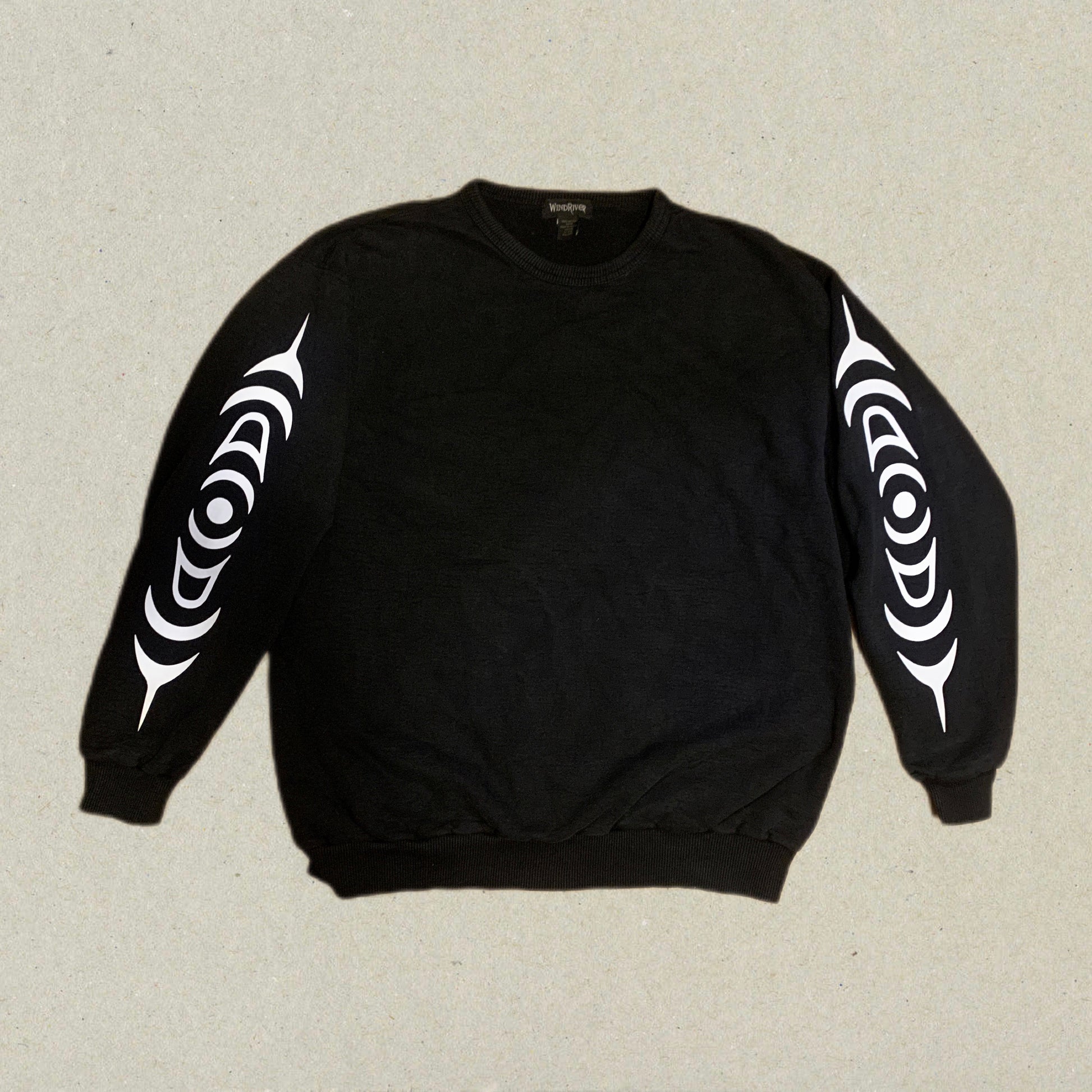 Black + White Salish Sleeve Sweatshirt (XXL) – almost okay